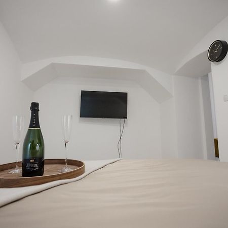 Amore Luxury Apartment ザグレブ エクステリア 写真